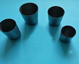 全裂解石墨坩堝